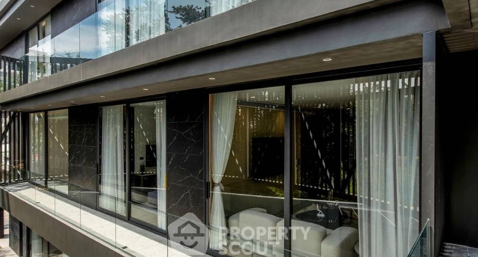 For rent and for sale 6 bedrooms villa in Bang Lamung, Chonburi