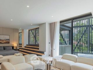 For rent and for sale 6 bedrooms villa in Bang Lamung, Chonburi
