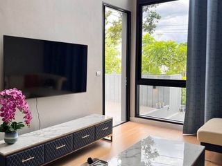 Haus zum Kauf mit 4 Zimmer in Lat Phrao, Bangkok