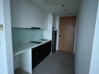 À louer 1 chambre condo à Yan Nawa, Bangkok