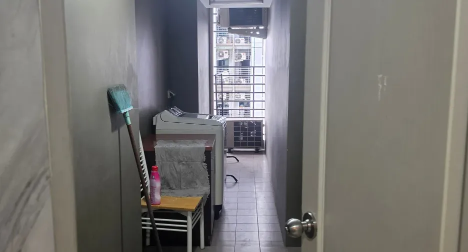 Wohnung zur Miete mit 2 Zimmer in Huai Khwang, Bangkok
