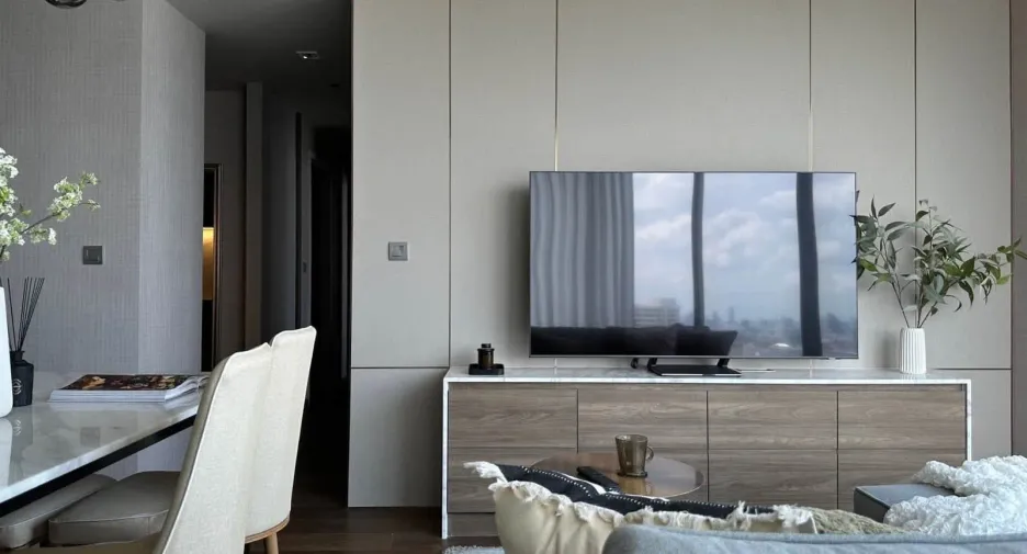 For rent 2 bedrooms condo in Khlong Toei, Bangkok