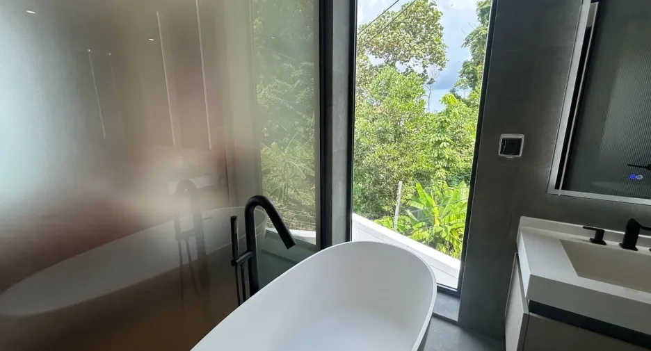 Villa en alquiler de 4 habitaciones en Thalang, Phuket