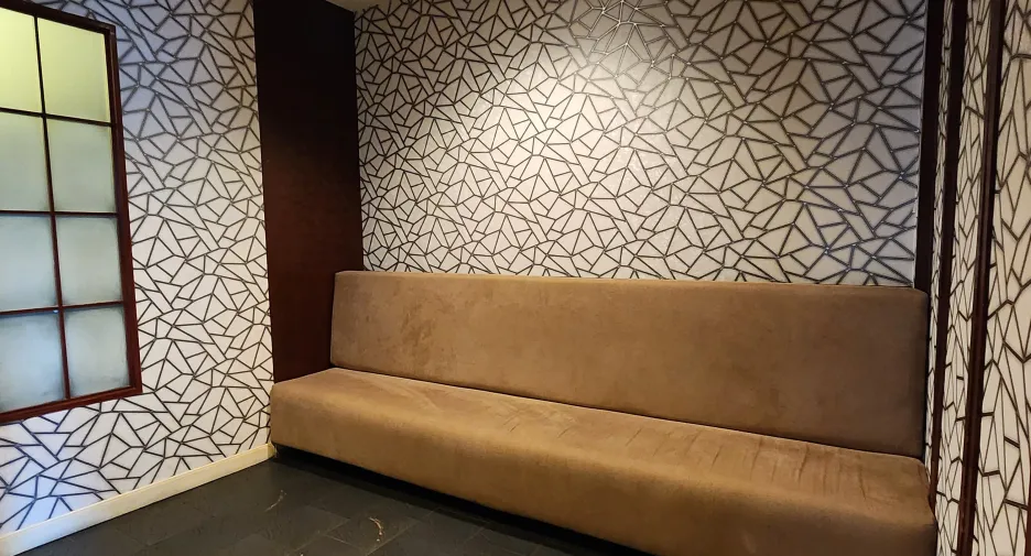 Gewerbefläche zur Miete mit 8 Zimmer in Watthana, Bangkok