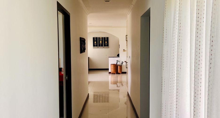 For sale 3 bedrooms condo in Cha Am, Phetchaburi