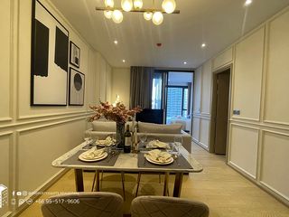 For rent 1 bed condo in Huai Khwang, Bangkok