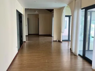 Villa zur Miete mit 5 Zimmer in Na Jomtien, Pattaya