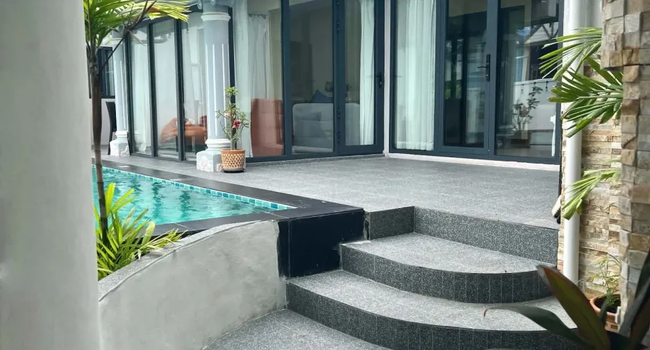 Villa zur Miete mit 5 Zimmer in Na Jomtien, Pattaya