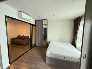 For rent 2 bedrooms condo in Khan Na Yao, Bangkok
