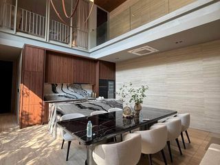 For sale 5 bedrooms villa in Sathon, Bangkok