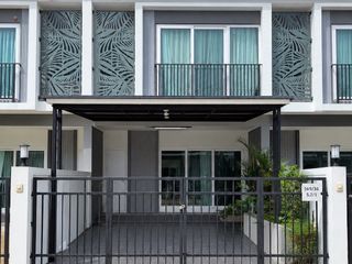 Casa en venta de 3 habitaciones en Thalang, Phuket