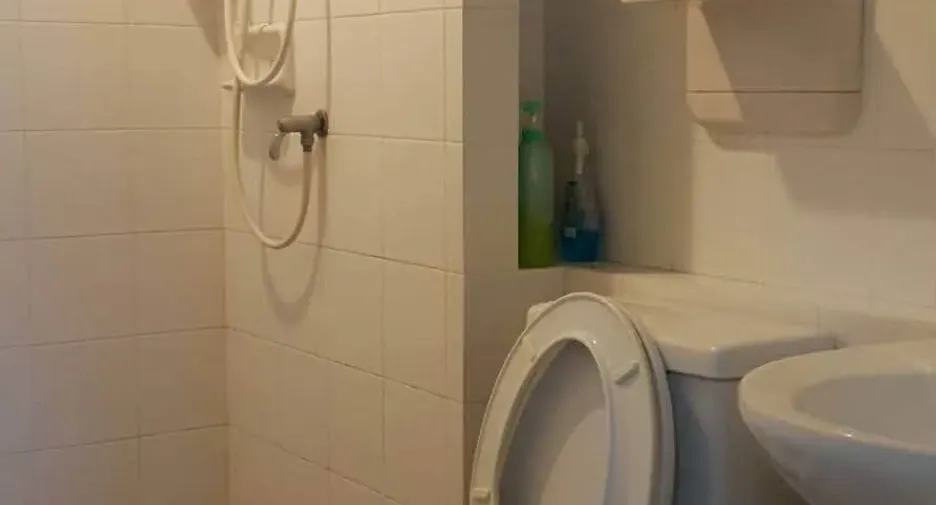 For rent スタジオ condo in Wang Thonglang, Bangkok