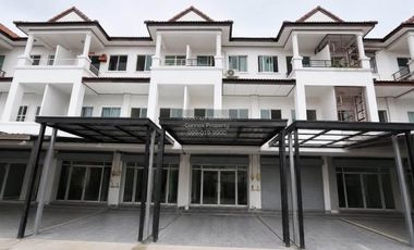 Casa adosada en venta de 3 habitaciones en Mueang Phuket, Phuket