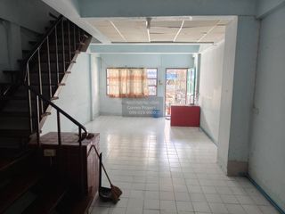 Casa adosada en venta de 2 habitaciones en Nong Khaem, Bangkok