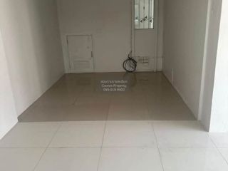Casa adosada en venta de 3 habitaciones en Bang Yai, Nonthaburi