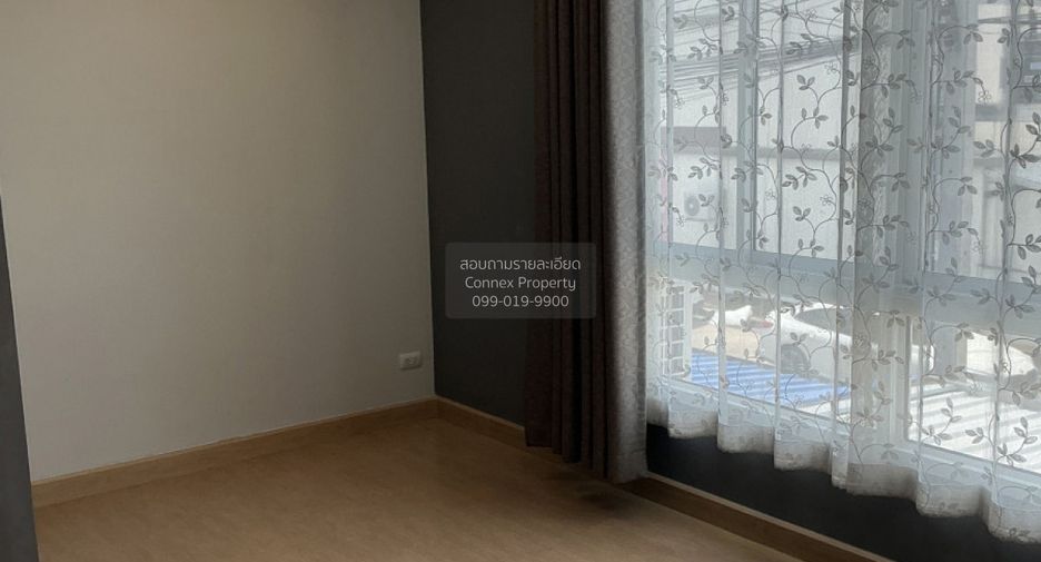Casa adosada en venta de 3 habitaciones en Bang Yai, Nonthaburi