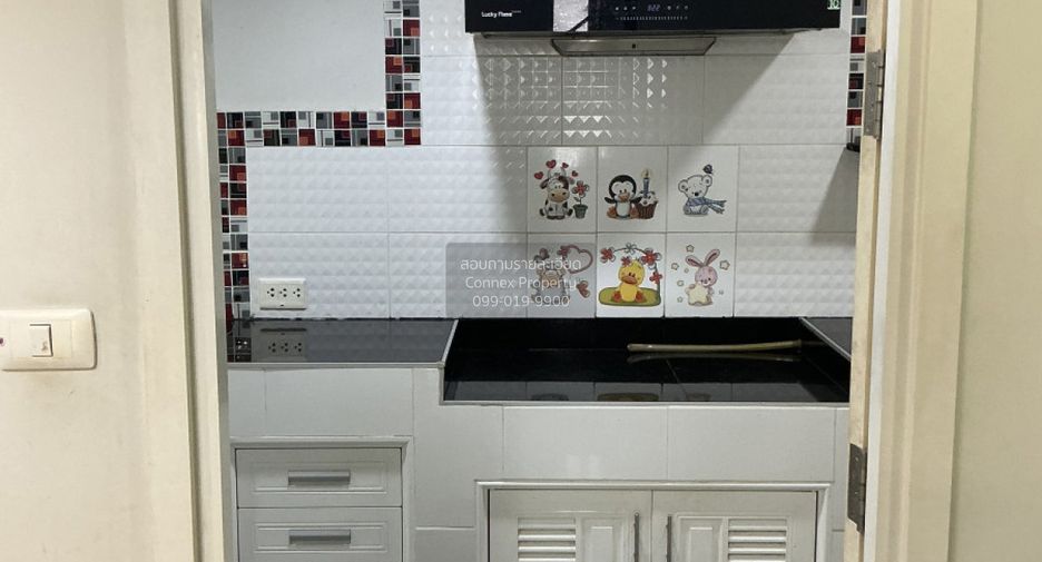 Casa adosada en venta de 3 habitaciones en Bang Yai, Nonthaburi