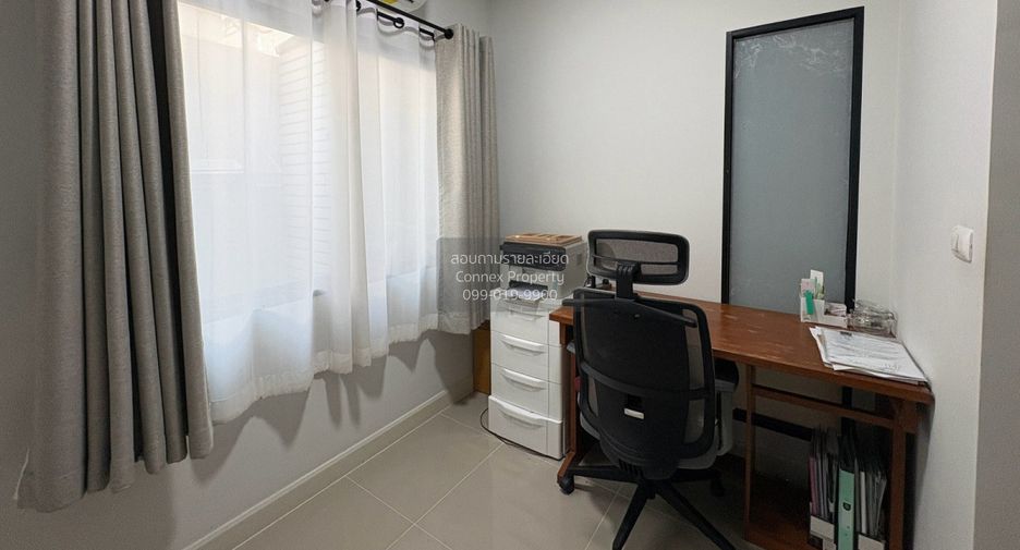 Casa adosada en venta de 4 habitaciones en Bang Yai, Nonthaburi