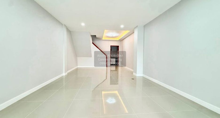For sale 4 bedrooms townhouse in Bang Kruai, Nonthaburi