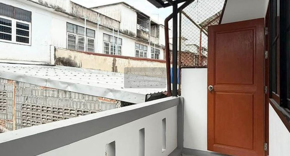 For sale 4 bedrooms townhouse in Bang Kruai, Nonthaburi
