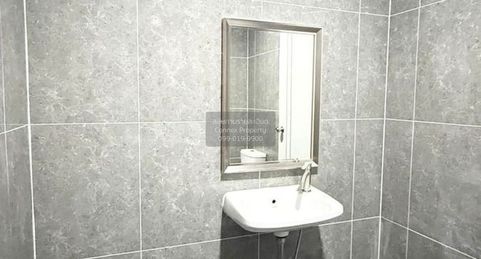 For sale 4 bedrooms townhouse in Bang Kruai, Nonthaburi