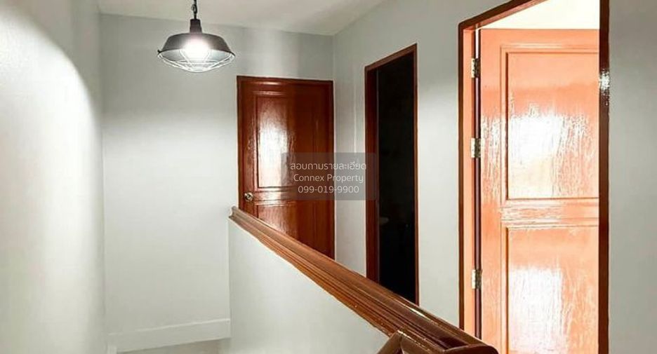 For sale 4 bedrooms townhouse in Bang Kruai, Nonthaburi