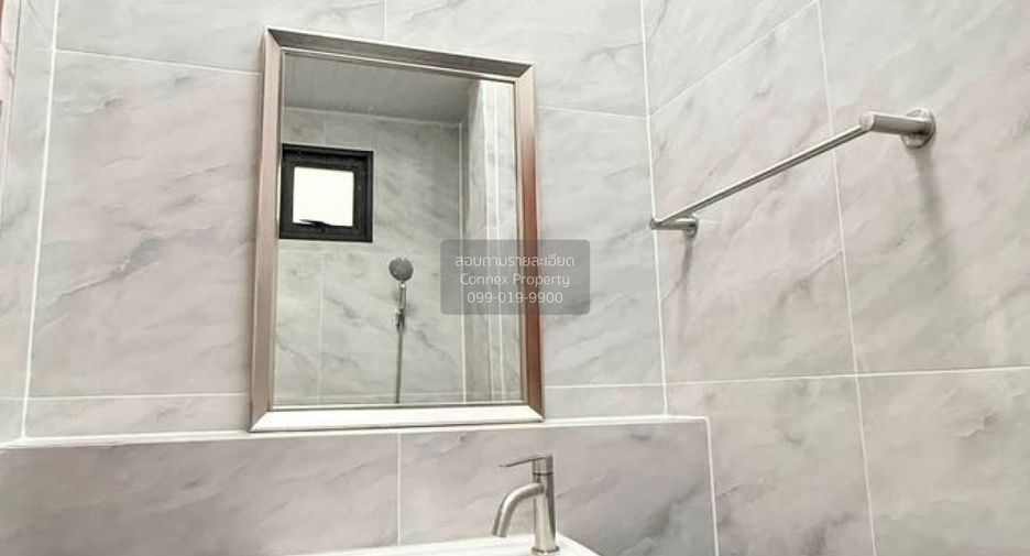 For sale 4 bedrooms townhouse in Bang Kruai, Nonthaburi
