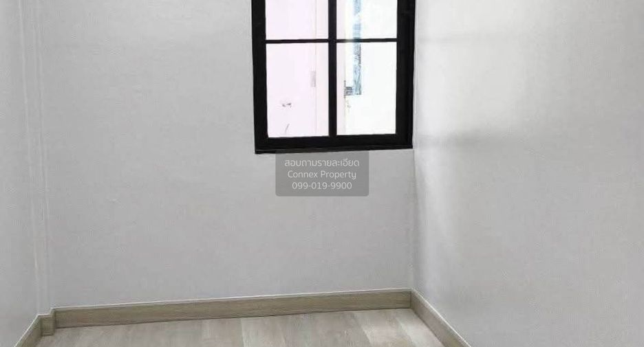 Casa adosada en venta de 3 habitaciones en Bang Yai, Nonthaburi
