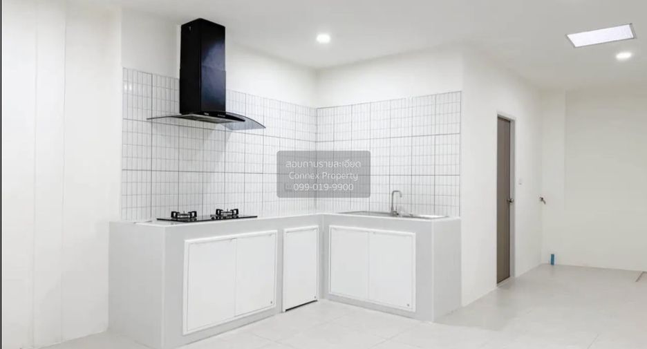 Casa adosada en venta de 3 habitaciones en Mueang Phuket, Phuket