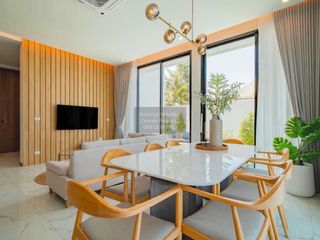 Villa zum Kauf mit 4 Zimmer in Thalang, Phuket