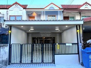 Casa adosada en venta de 2 habitaciones en Bang Bua Thong, Nonthaburi