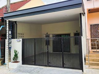 Casa adosada en venta de 3 habitaciones en Mueang Phuket, Phuket