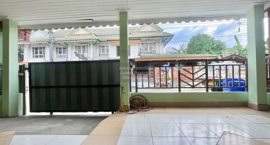 Casa adosada en venta de 3 habitaciones en Bang Yai, Nonthaburi