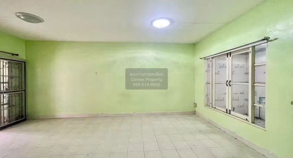 Casa adosada en venta de 3 habitaciones en Bang Yai, Nonthaburi