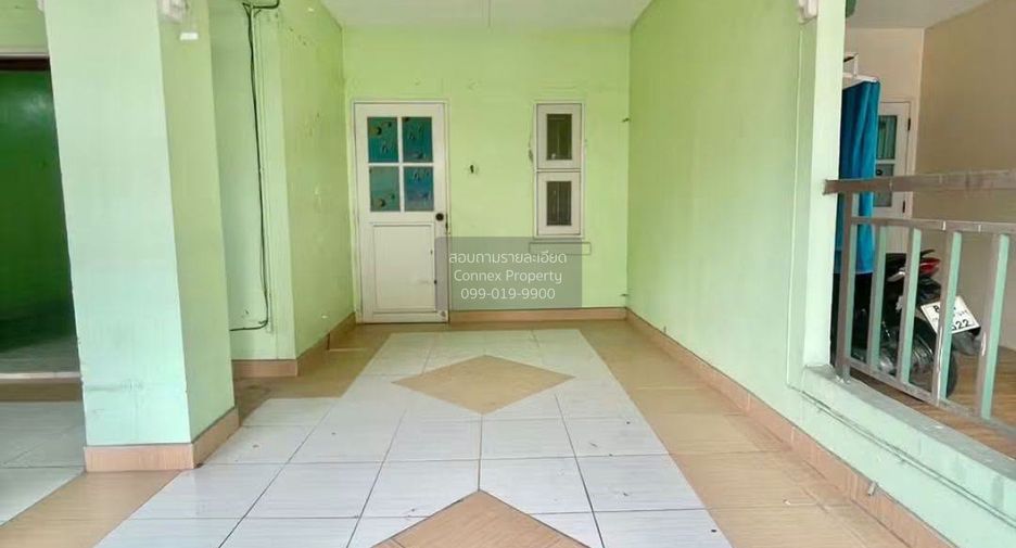 Casa adosada en venta de 3 habitaciones en Bang Yai, Nonthaburi