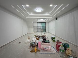 Casa adosada en venta de 2 habitaciones en Mueang Nonthaburi, Nonthaburi