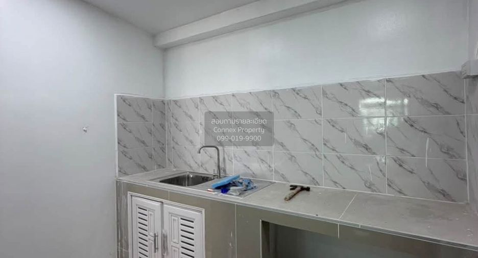 Casa adosada en venta de 2 habitaciones en Mueang Nonthaburi, Nonthaburi