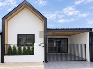 Casa adosada en venta de 3 habitaciones en Mueang Phuket, Phuket