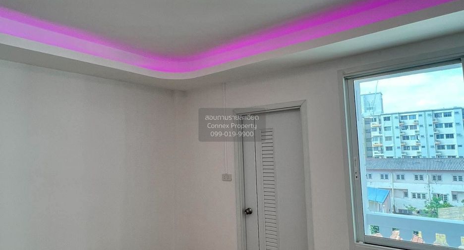 For sale 2 bedrooms condo in Bang Phlat, Bangkok