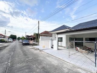 For sale 3 bedrooms house in Mueang Phuket, Phuket