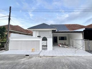 For sale 3 bedrooms house in Mueang Phuket, Phuket