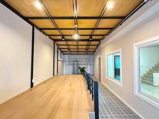 Casa adosada en venta de 4 habitaciones en Bang Bua Thong, Nonthaburi