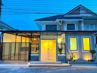 Casa adosada en venta de 4 habitaciones en Bang Bua Thong, Nonthaburi