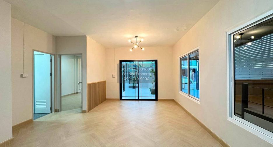 Casa adosada en venta de 4 habitaciones en Bang Bua Thong, Nonthaburi