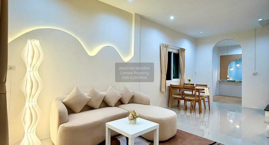 Casa adosada en venta de 3 habitaciones en Nong Khaem, Bangkok