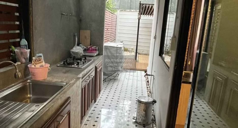 For sale 3 bedrooms house in Bang Phli, Samut Prakan