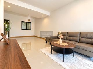 Casa adosada en venta de 3 habitaciones en Mueang Nonthaburi, Nonthaburi