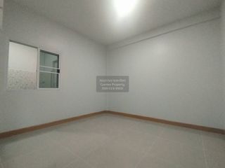 出售 2 卧室 联排别墅 在 Mueang Samut Prakan, Samut Prakan