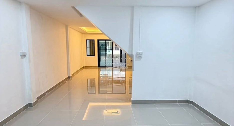 For sale 3 bedrooms townhouse in Pak Kret, Nonthaburi