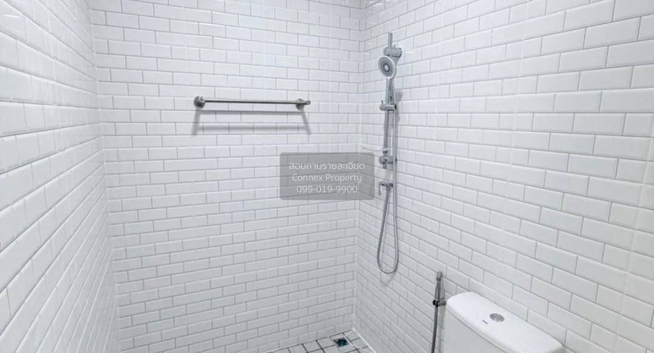 For sale 3 bedrooms townhouse in Pak Kret, Nonthaburi